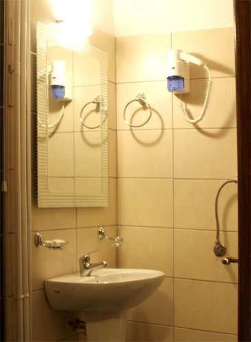 Hotel Figalia カラ・ネラ 部屋 写真